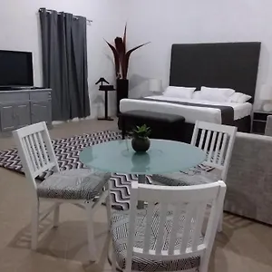 Junior Privada 7 Min Del Aeropuerto Séjour chez l'habitant
